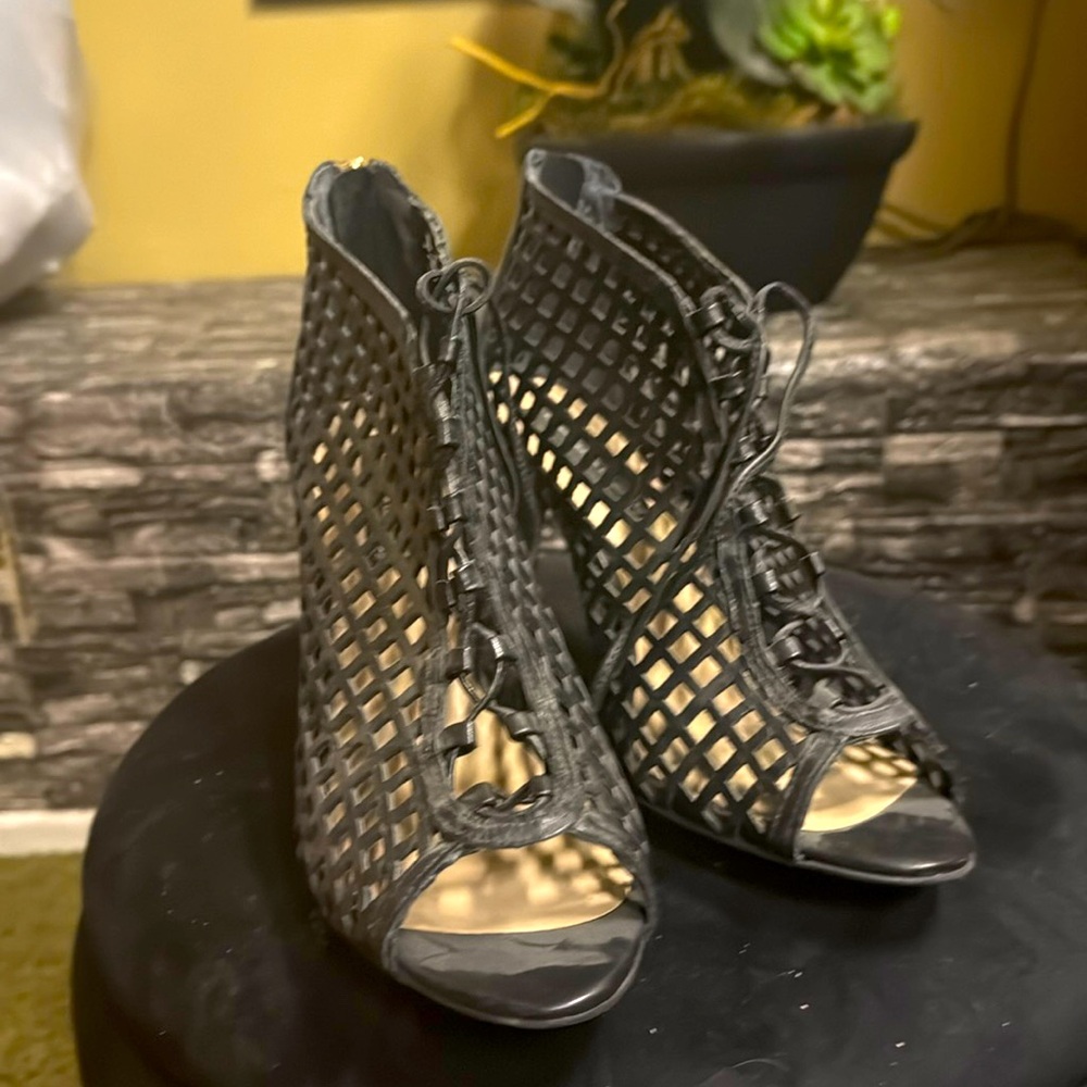 Steve Madden